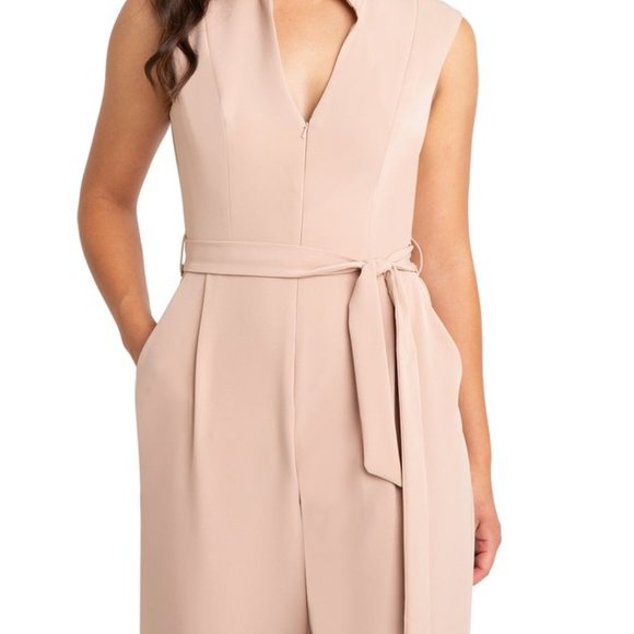 BLACK HALO Brittan Wide-Leg Jumpsuit 2, 6 - Picture 2 of 4